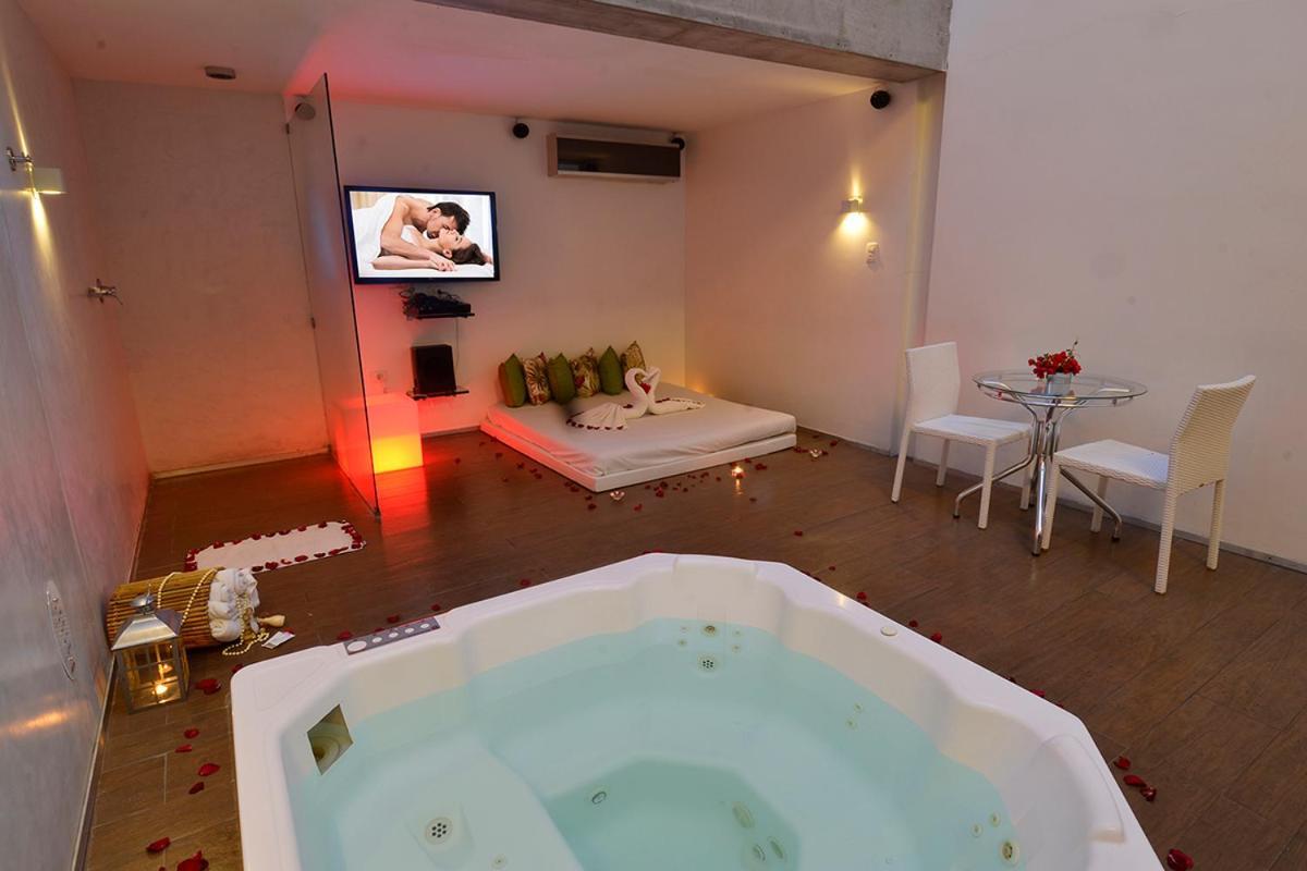 Nexos Motel Piedade - Adults Only 자보아탕 두스 구아라라페스 외부 사진